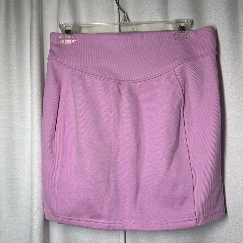 New Lululemon Scuba HR Mini Skirt Vita Pink Size M Soft Comfy Coquette Barbie